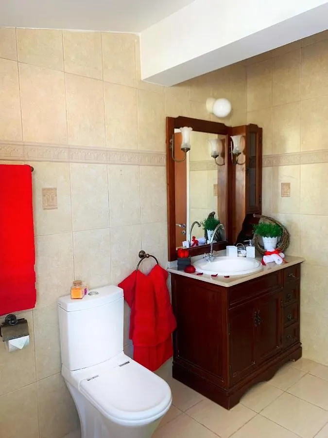 Beach Villa Sea View, Xxl Pool, 4 Bedroom Ayia Napa
